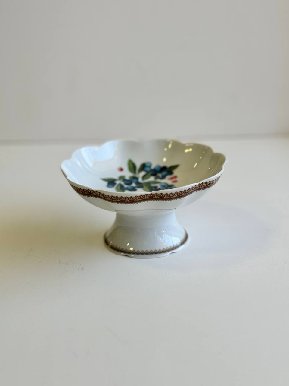 КАМЕЛЕК/ Конфетница